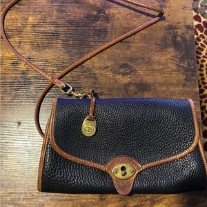 Pre-owned Vintage Dooney & Bourke crossbody purse / Black and Brown